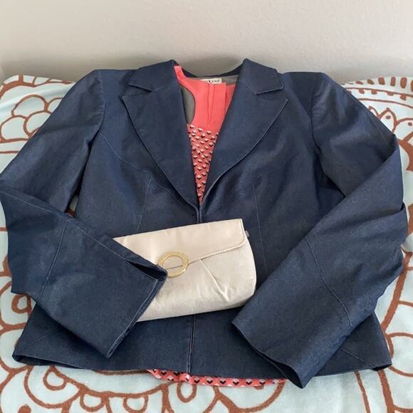 Bebe Woman’s Blazer Size 10 Faux Denim - Picture 1 of 11